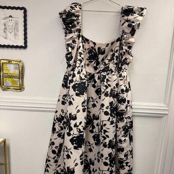 NWT Future Collective Floral A Line Ruffle Sleeve Midi Dress 4X - Picture 1 of 6